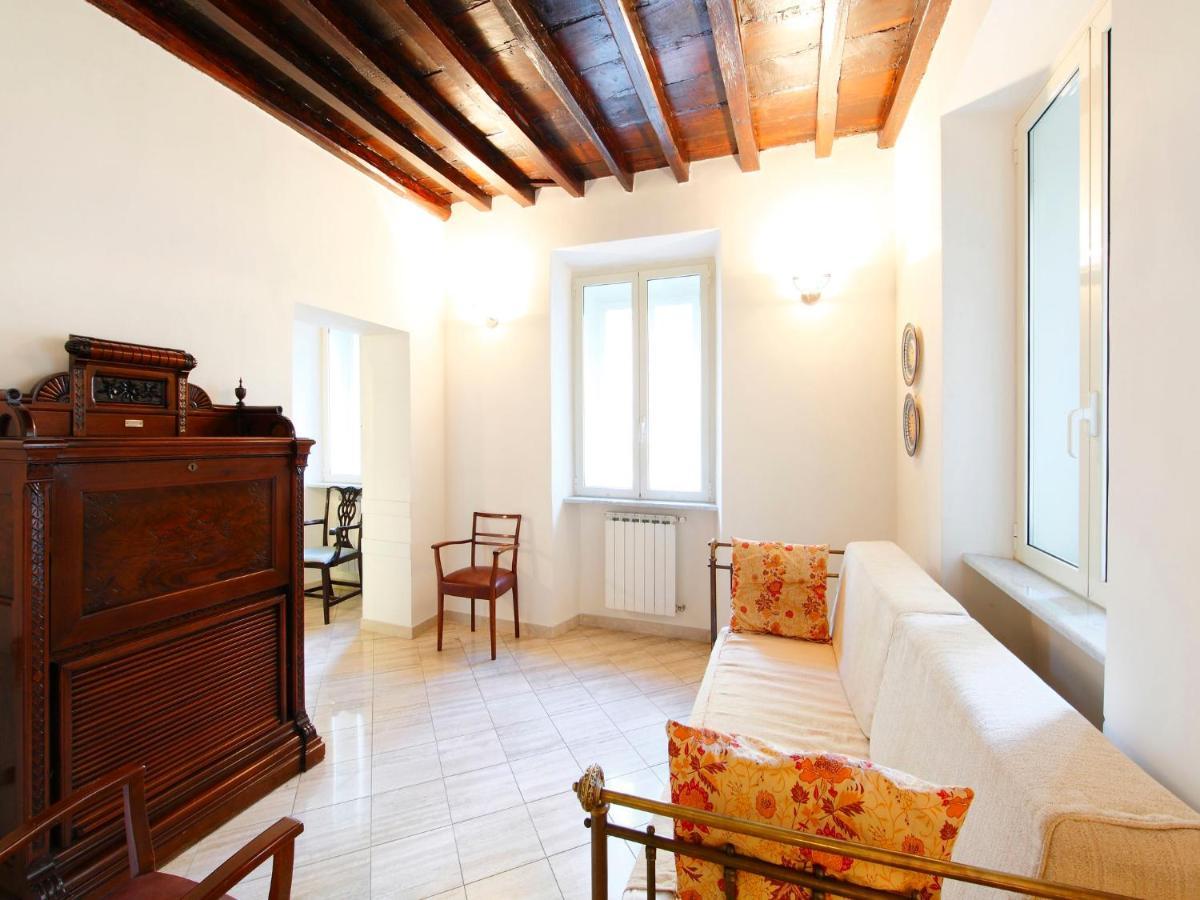 Vittorio Emanuele By Interhome Roma